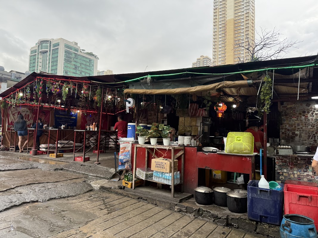 Jim's Pares and Mami